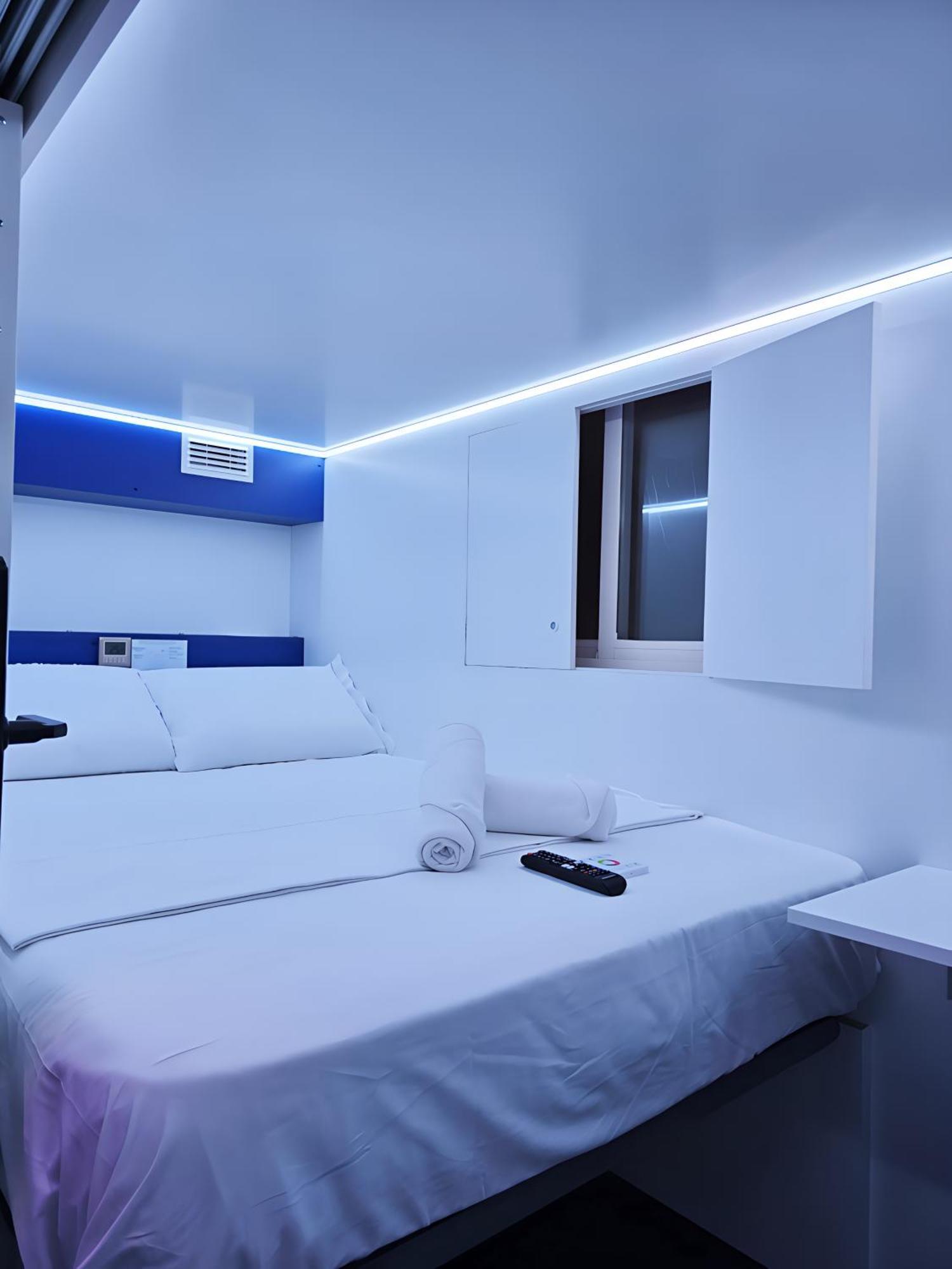Modular Rooms Madrid Bagian luar foto